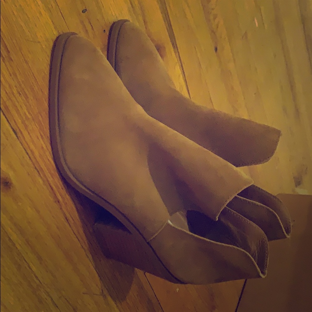 Steve Madden booties